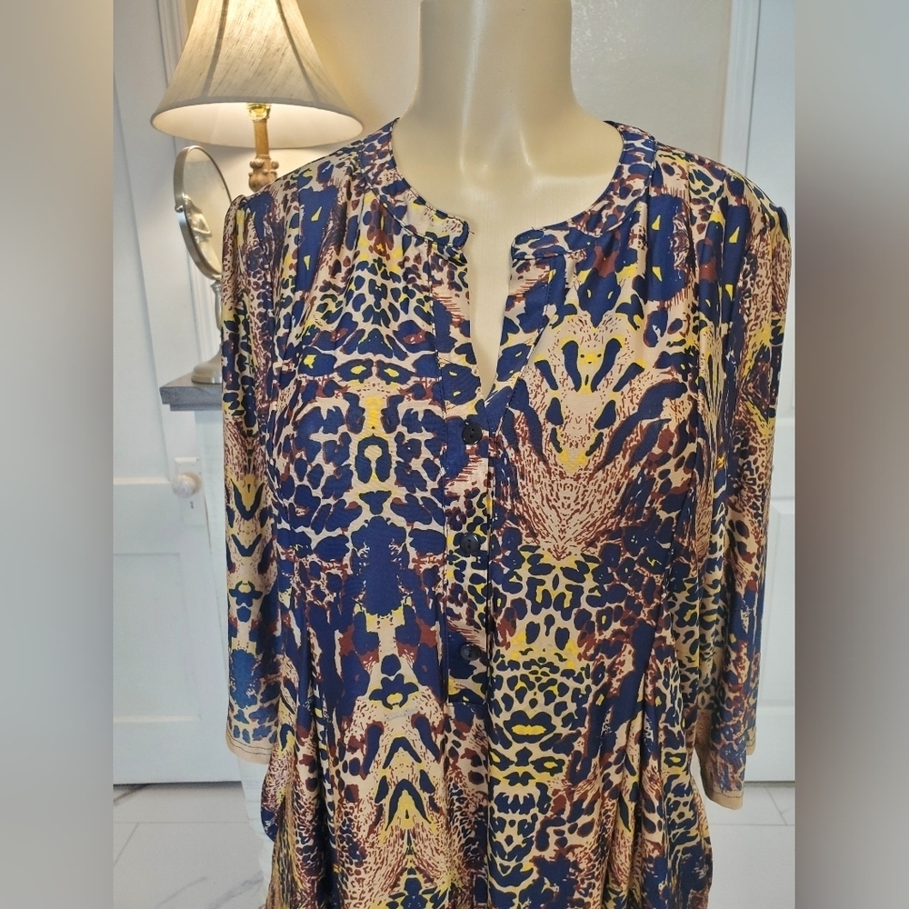 R&B Collection Size M Animal Print Tunic Dress - Picture 2 of 9